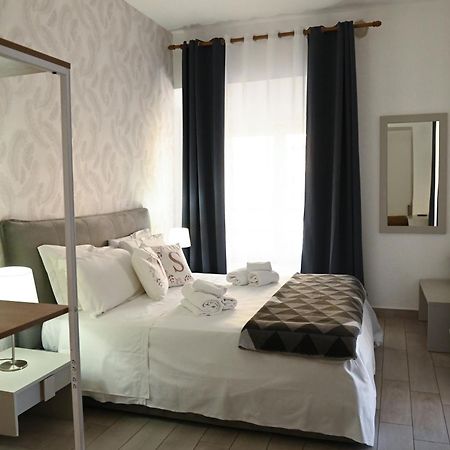 B&B Bovio Square XIV Νάπολη Εξωτερικό φωτογραφία
